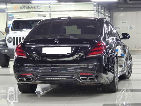 Mercedes-Benz S-Class S63 AMG 4MATIC+ — пробег 35 000 км — фото 3 из 5