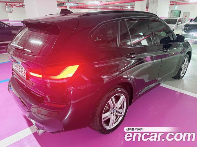 BMW X1 xDrive 20i M Sport — пробег 63 000 км — фото 3 из 5