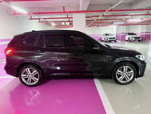 BMW X1 xDrive 20i M Sport — пробег 63 000 км — фото 4 из 5
