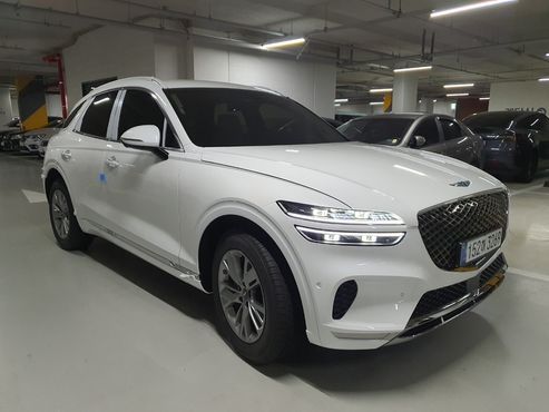 Genesis GV70 2.5T Gasoline 2WD — пробег 3 525 км — фото 3 из 5