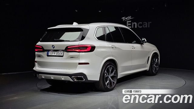 BMW X5 xDrive 30d M Sport — пробег 25 897 км — фото 2 из 5