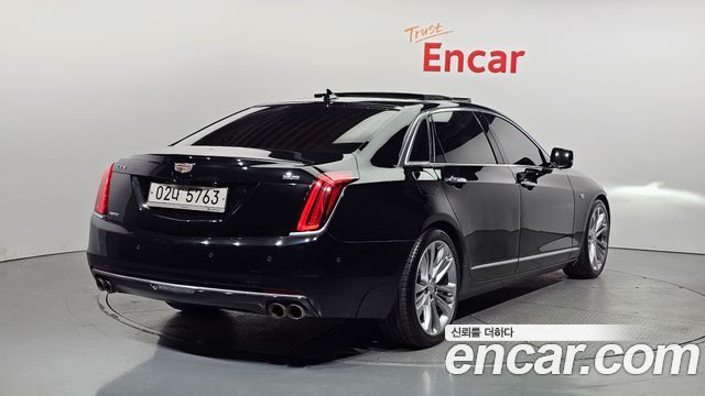 Cadillac CT6 3.6 Platinum AWD — пробег 120 891 км — фото 2 из 5