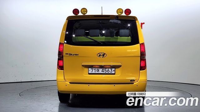 Hyundai Starex School Bus LPi — пробег 61 733 км — фото 4 из 5