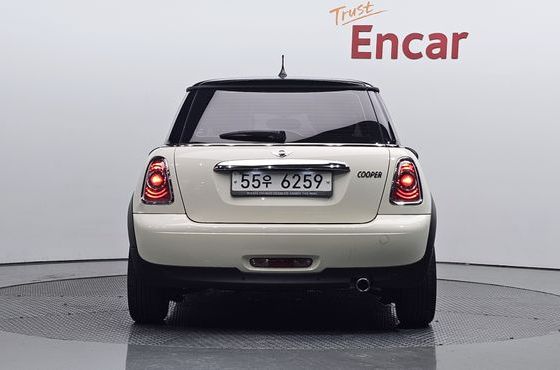 Mini Cooper SE — пробег 74 751 км — фото 4 из 5