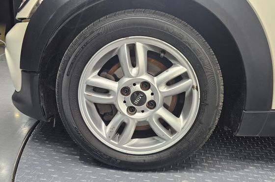 Mini Cooper SE — пробег 74 751 км — фото 5 из 5