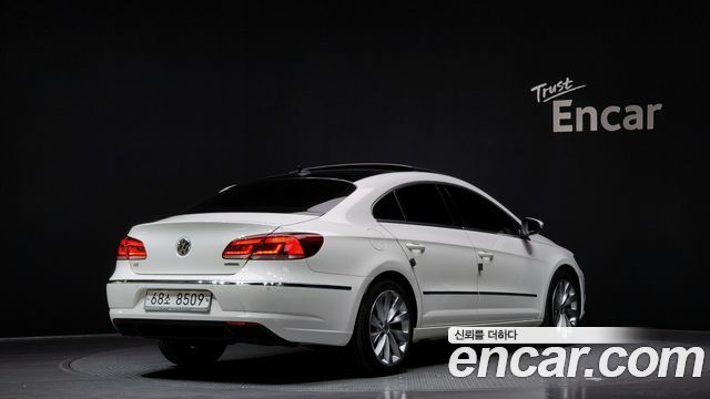 Volkswagen CC 2.0 TDI BlueMotion — пробег 107 274 км — фото 2 из 5