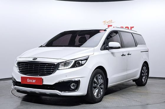 Kia Carnival 9-seater Luxury — пробег 172 741 км — фото 1 из 5