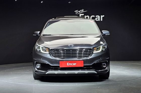 Kia Carnival 9-seater Prestige — пробег 95 203 км — фото 3 из 5