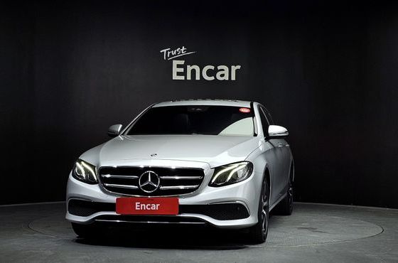Mercedes-Benz E-Class E250 Avantgarde — пробег 116 747 км — фото 3 из 5