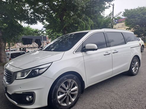 Kia Carnival 9-seater Noblesse — пробег 61 279 км — фото 2 из 5