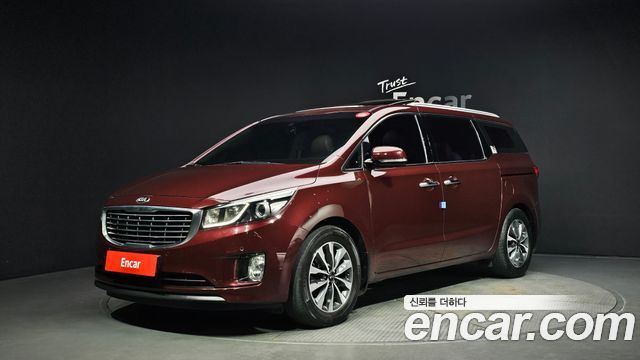 Kia Carnival 11-seater Noblesse — пробег 151 313 км — фото 1 из 5