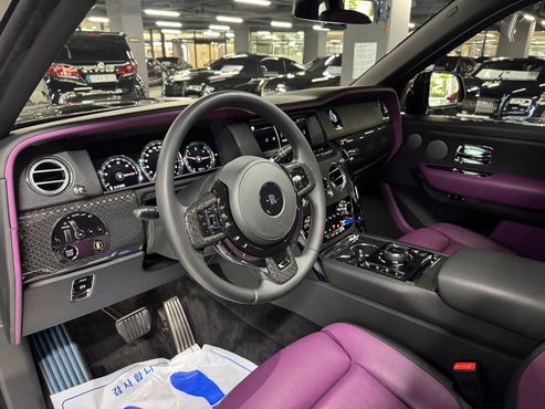 Rolls-Royce Cullinan 6.7 V12 Black Badge — пробег 37 400 км — фото 4 из 5