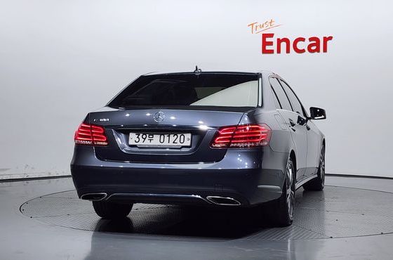 Mercedes-Benz E-Class E200 Avantgarde — пробег 147 059 км — фото 4 из 5