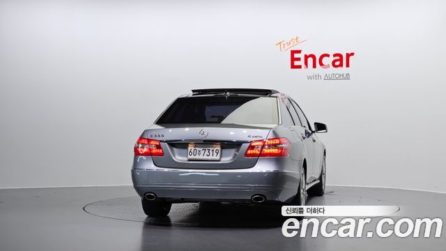 Mercedes-Benz E-Class из Кореи Encar