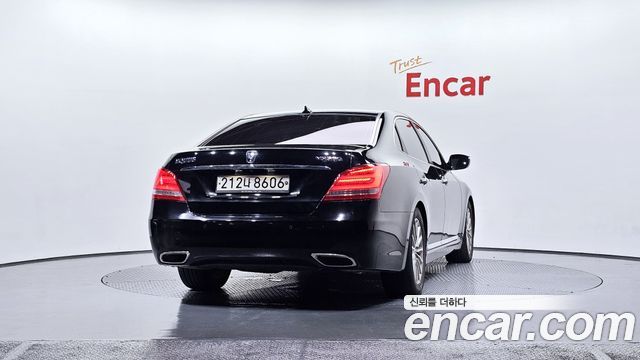 Hyundai Equus из Кореи Encar