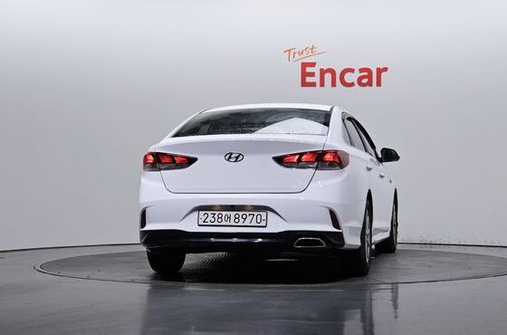 Hyundai Sonata 2.0 Style — пробег 109 500 км — фото 4 из 5