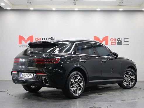 Genesis GV70 2.5T Gasoline 2WD — пробег 66 378 км — фото 3 из 5