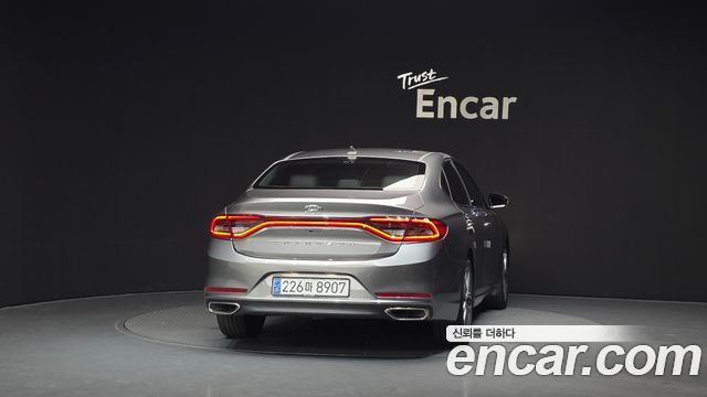 Hyundai Grandeur из Кореи Encar