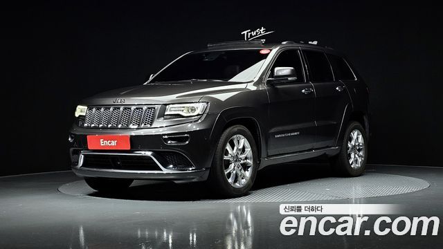 Jeep Cherokee 3.0 Diesel Overland Summit WK2 — пробег 174 976 км — фото 1 из 5