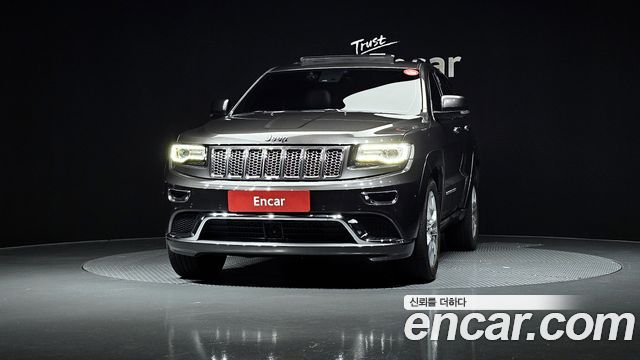 Jeep Cherokee 3.0 Diesel Overland Summit WK2 — пробег 174 976 км — фото 3 из 5