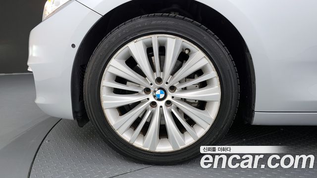 BMW Gran Turismo GT 30d xDrive — пробег 71 528 км — фото 5 из 5