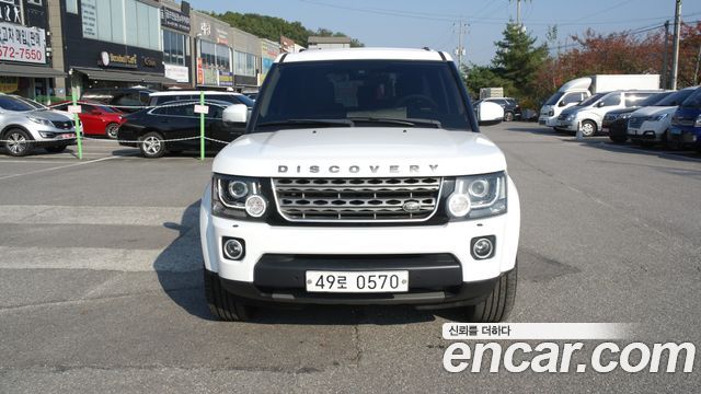 Land Rover Discovery 3.0 SDV6 SE — пробег 66 000 км — фото 3 из 5