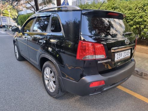 Kia Sorento Diesel 2.0 2WD Limited Deluxe — пробег 100 000 км — фото 3 из 5