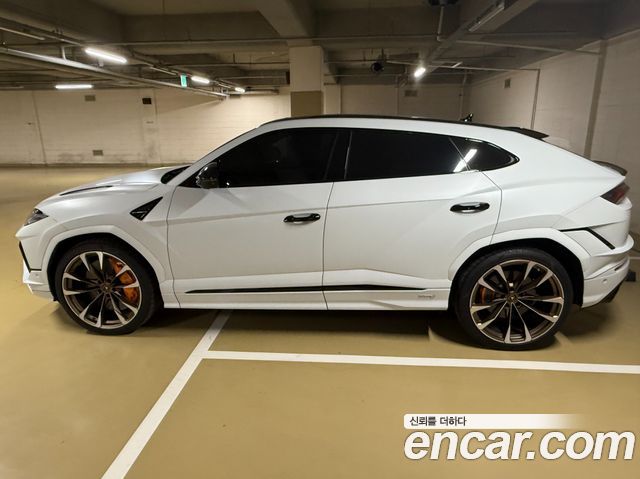 Lamborghini Urus 4.0 V8 S — пробег 8 395 км — фото 5 из 5