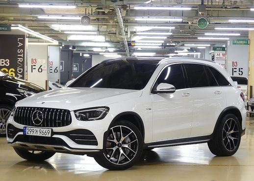 Mercedes-Benz GLC-Class AMG GLC43 4MATIC — пробег 43 000 км — фото 1 из 5