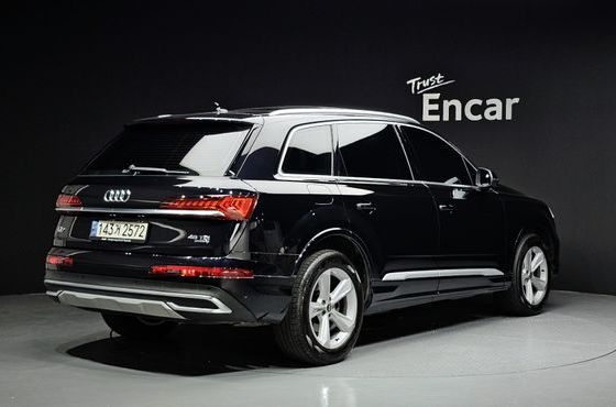 Audi Q7 45 TDI Quattro — пробег 75 557 км — фото 2 из 5
