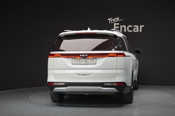 Kia Carnival 9-Seater Prestige — пробег 90 895 км — фото 4 из 5