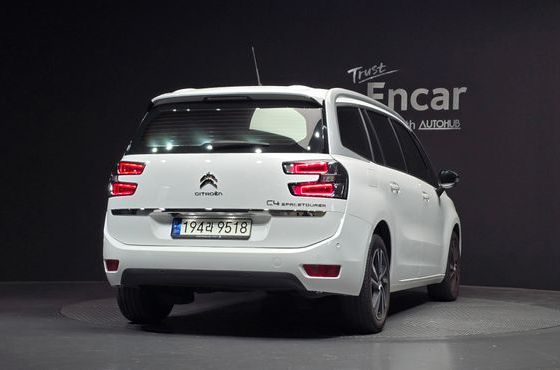 Citroen-DS C4 SpaceTourer 1.5 BlueHDi Shine Pack — пробег 64 779 км — фото 4 из 5