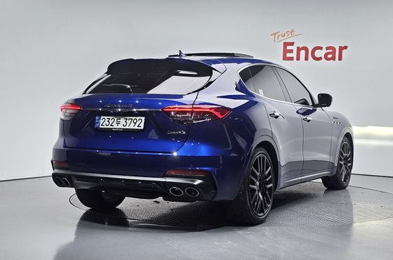 Maserati Levante 3.0 AWD Modena — пробег 27 917 км — фото 2 из 5