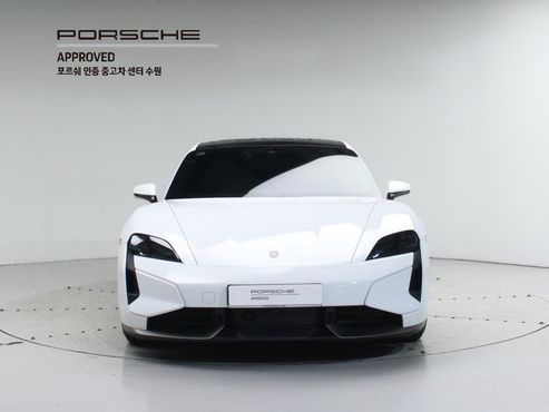 Porsche Taycan Turbo S — пробег 7 150 км — фото 3 из 5