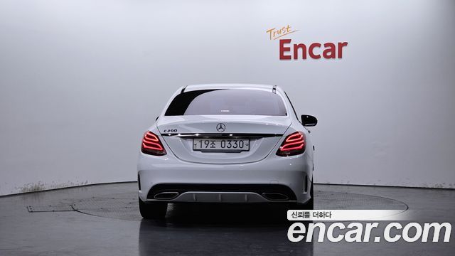 Mercedes-Benz C-Class из Кореи Encar