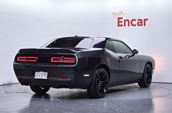 Dodge Challenger 3.6 — пробег 73 021 км — фото 2 из 5