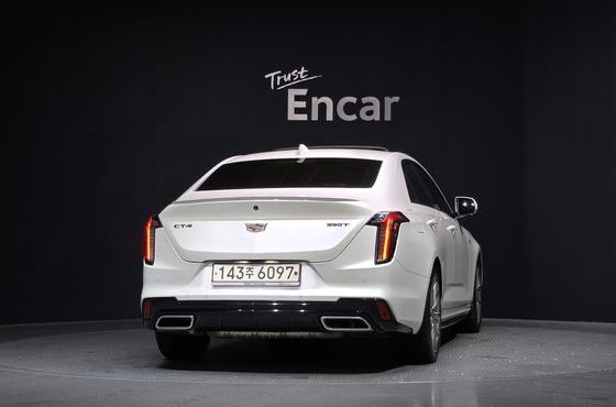 Cadillac CT4 2.0 Sport — пробег 54 372 км — фото 4 из 5