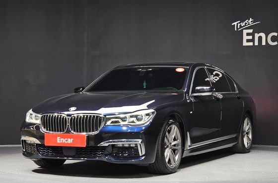 BMW 7-Series 740Li xDrive M Sport Package — пробег 130 698 км — фото 1 из 5