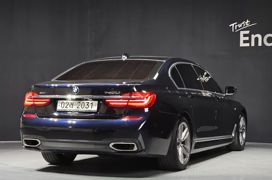 BMW 7-Series 740Li xDrive M Sport Package — пробег 130 698 км — фото 2 из 5