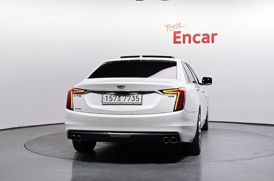 Cadillac CT6 3.6 Platinum AWD — пробег 111 471 км — фото 4 из 5