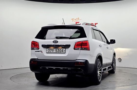 Kia Sorento Diesel 2.0 2WD TLX Premium — пробег 120 737 км — фото 4 из 5