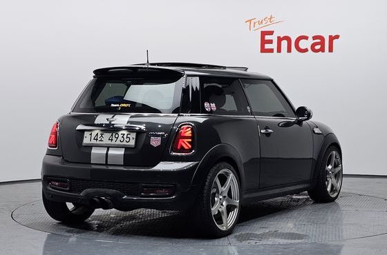 Mini Cooper Standard Second Generation — пробег 168 817 км — фото 2 из 5