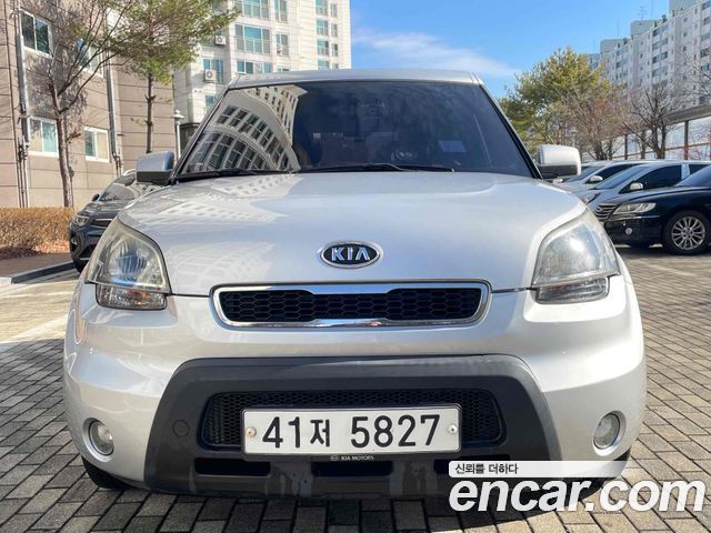 Kia Soul Gasoline 1.6 Smart — пробег 140 000 км — фото 2 из 5