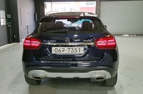 Mercedes-Benz GLA-Class GLA250 4MATIC — пробег 90 400 км — фото 4 из 5
