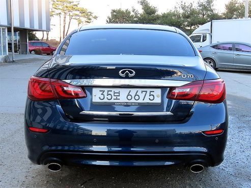 Infiniti Q70 3.7 Style — пробег 156 367 км — фото 4 из 5