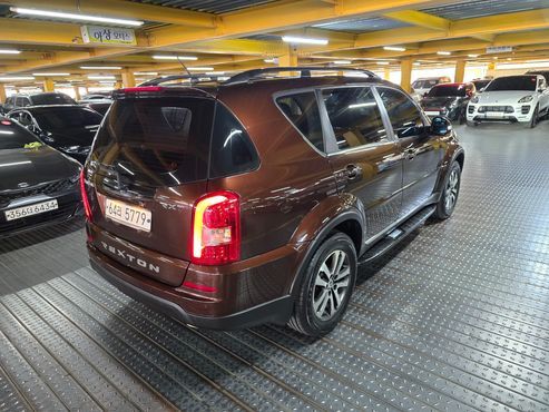 Ssangyong Rexton 2.0 4WD RX7 Luxury — пробег 168 020 км — фото 4 из 5