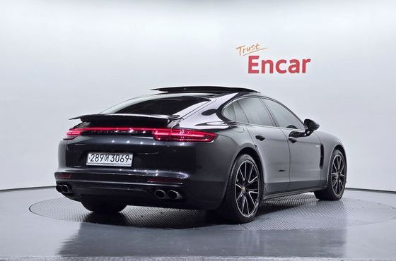 Porsche Panamera 2.9 AWD E-Hybrid — пробег 124 293 км — фото 2 из 5