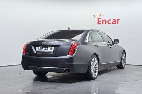Cadillac CT6 3.6 Platinum AWD — пробег 68 610 км — фото 2 из 5