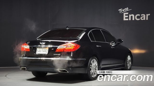 Hyundai Genesis из Кореи Encar