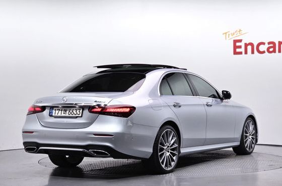 Mercedes-Benz E-Class E350 4MATIC AMG Line — пробег 45 187 км — фото 2 из 5